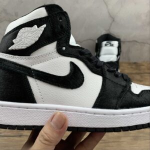 Alternative view of Nike Air Jordan 1 Retro High OG “Panda / Twist”