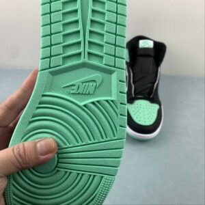Alternative view of Nike Air Jordan 1 Retro High OG “Green Glow”
