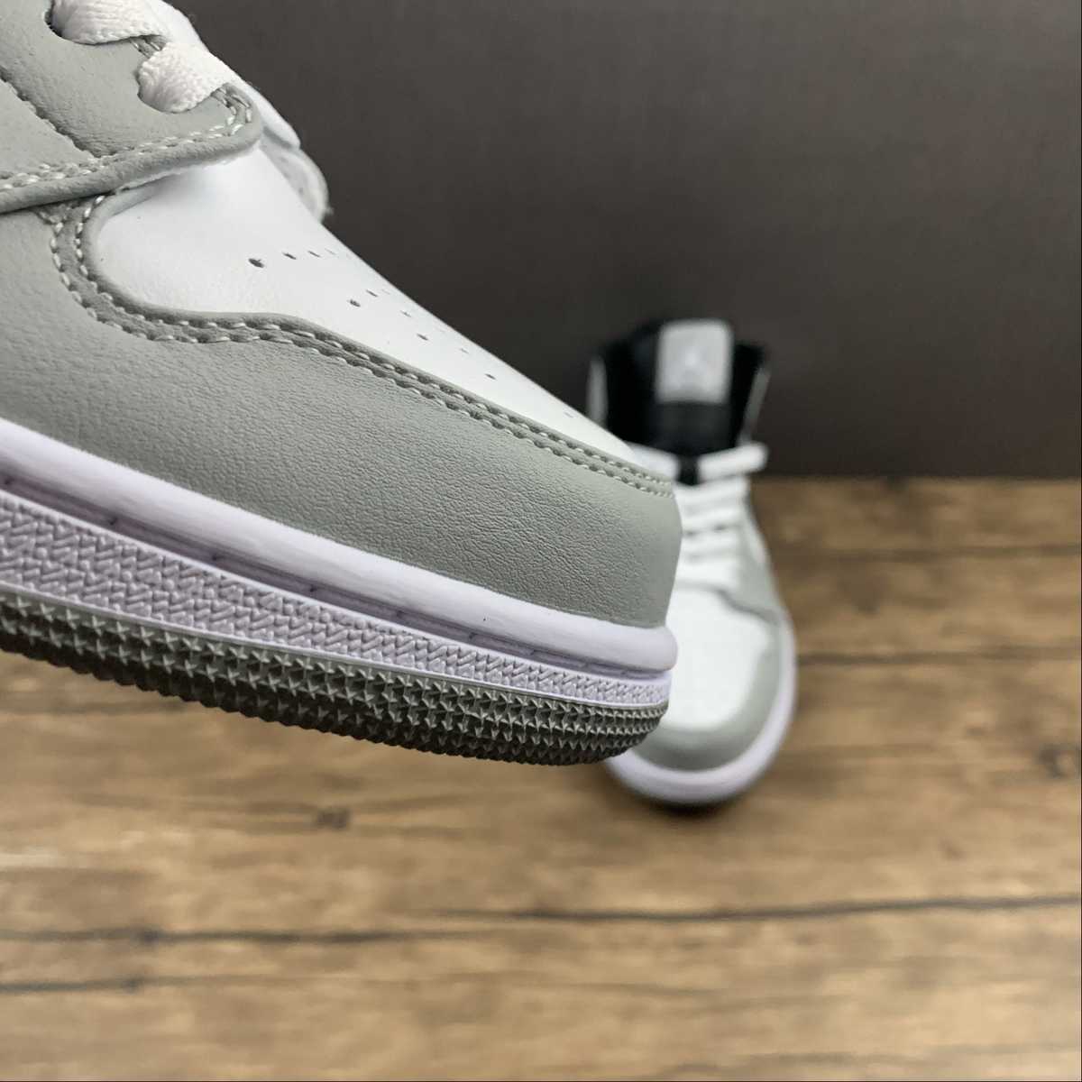 Nike Air Jordan 1 Mid “Light Smoke Grey / White / Anthracite” - Image 6