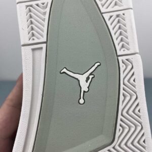 Alternative view of Nike Air Jordan 4 Retro “Abundance” (WMNS)